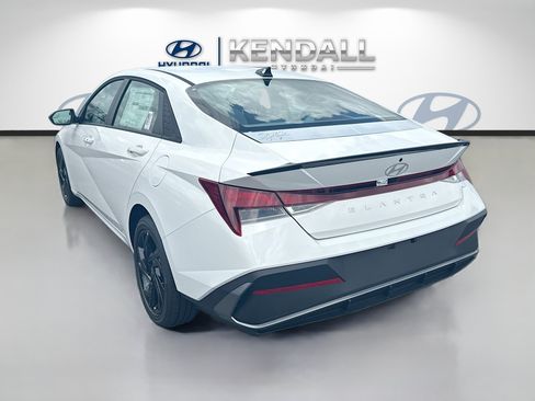New 2026 Hyundai Elantra Sport FWD image 4