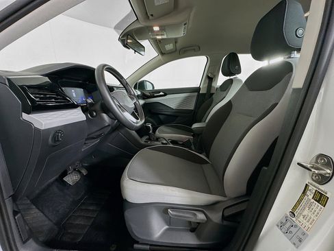 Used 2022 Volkswagen Taos S w/ IQ Drive S Package image 13