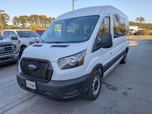 Certified 2025 Ford Transit 350 XL image 9