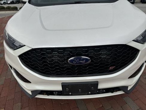 Used 2019 Ford Edge ST w/ Cold Weather Package AWD/4WD image 22
