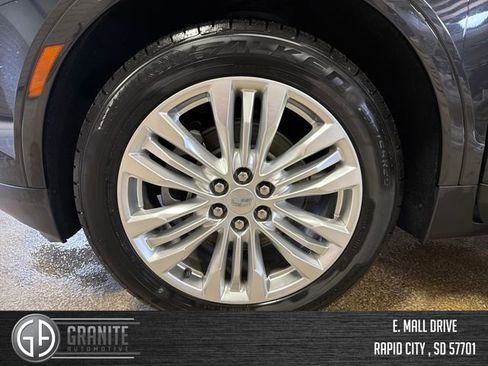 Used 2019 Cadillac XT5 Premium Luxury AWD/4WD image 28