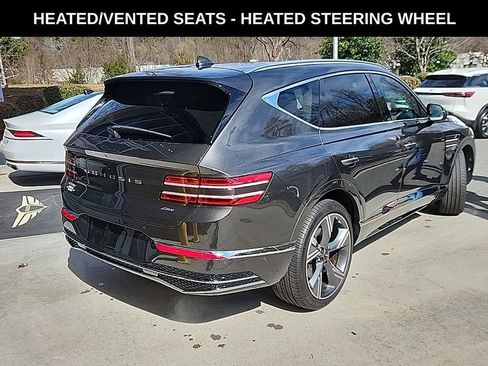 Used 2025 Genesis GV80 2.5T Prestige image 2