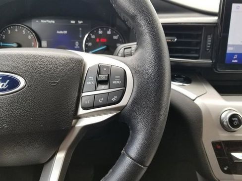 Certified 2023 Ford Explorer XLT w/ Equipment Group 202A AWD/4WD image 25