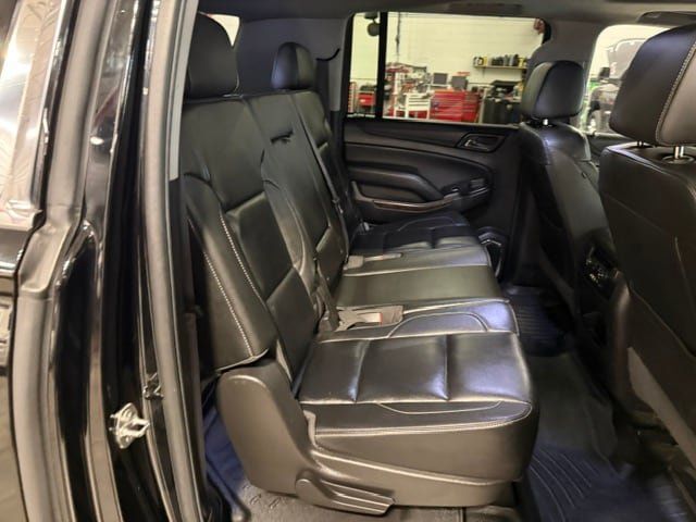 Used 2016 Chevrolet Suburban LT w/ Luxury Package AWD/4WD image 17