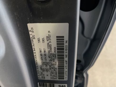 Certified 2024 Toyota Tacoma SR5 image 27