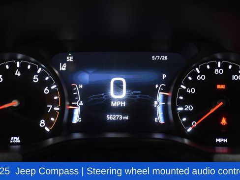 Used 2025 Jeep Compass Latitude w/ Sun & Sound Group AWD/4WD image 13