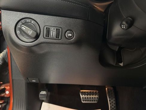 Used 2023 Dodge Challenger R/T w/ Plus Package image 24