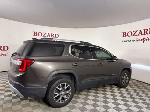 Used 2020 GMC Acadia SLE w/ Driver Convenience Package FWD image 9