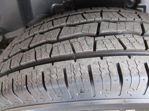 Used 2019 Jeep Wrangler Unlimited Sport AWD/4WD image 11