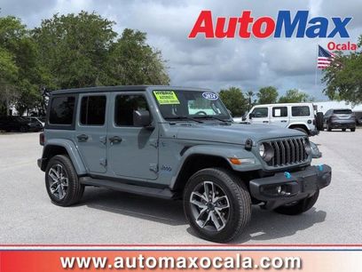 Used 2024 Jeep Wrangler Unlimited w/ Technology Group