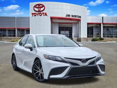 Used 2023 Toyota Camry SE