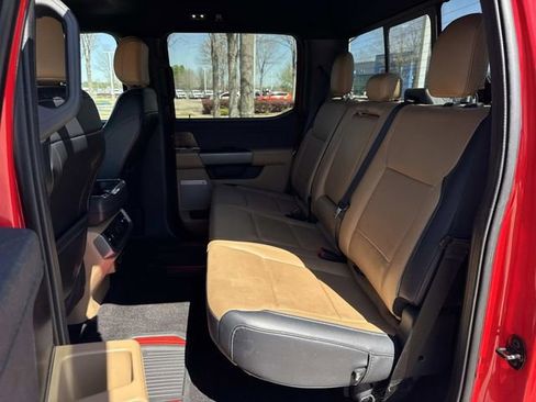 Used 2021 Ford F150 Lariat w/ Max Trailer Tow Package image 19