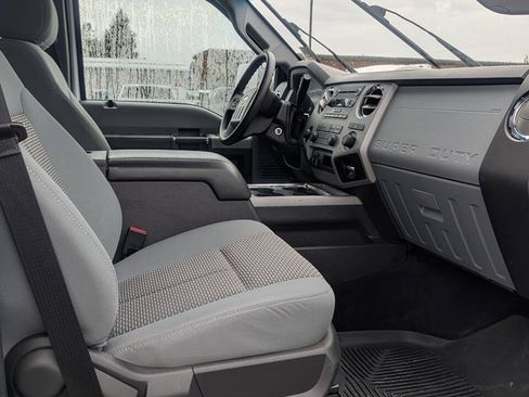 Used 2014 Ford F250 XLT AWD/4WD image 29