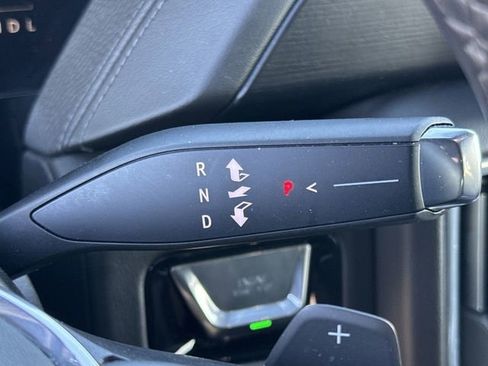 Certified 2025 GMC Yukon Denali image 18