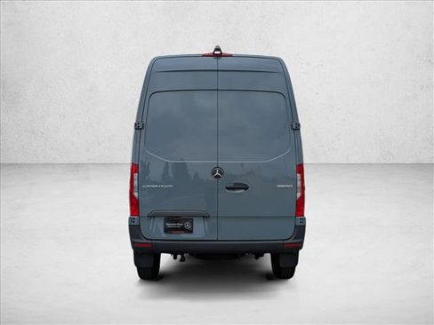 New 2025 Mercedes-Benz Sprinter 2500 image 8