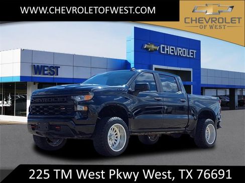 Used 2023 Chevrolet Silverado 1500 Custom Trail Boss w/ LPO, Dark Essentials Package image 1