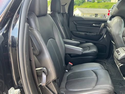 Used 2017 GMC Acadia Limited SLT AWD/4WD image 13