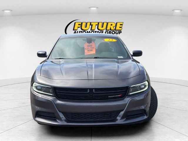 Used 2023 Dodge Charger SXT RWD image 2