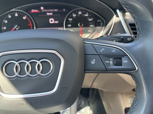 Used 2023 Audi Q5 2.0T Premium w/ Convenience Package image 22