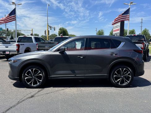 Used 2023 MAZDA CX-5 AWD 2.5 S w/ Premium Plus Pkg image 4