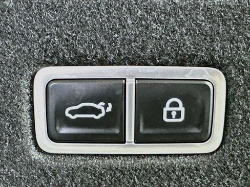 Used 2024 Hyundai Ioniq 6 SEL AWD/4WD image 30
