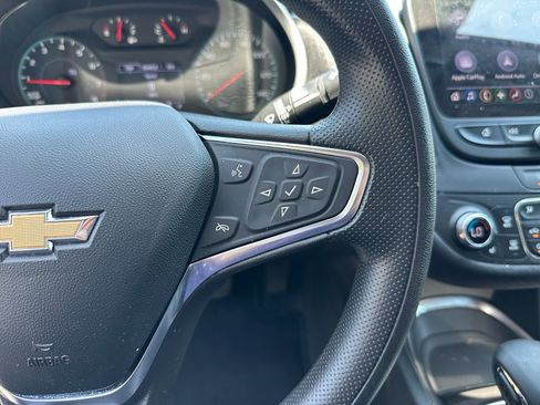 Used 2024 Chevrolet Malibu LT FWD image 18