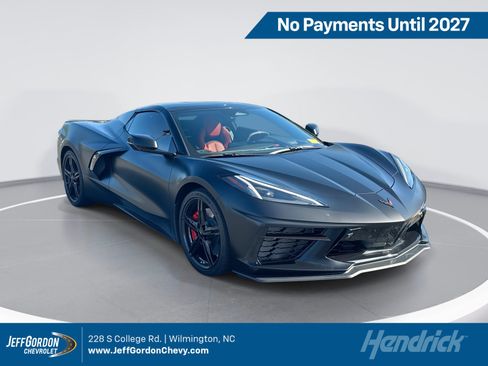 Used 2025 Chevrolet Corvette Stingray Premium Conv w/ Z51 Performance Package RWD image 1