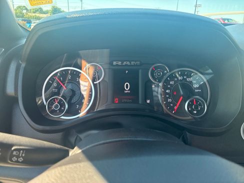 Used 2025 RAM 1500 Tradesman AWD/4WD image 27