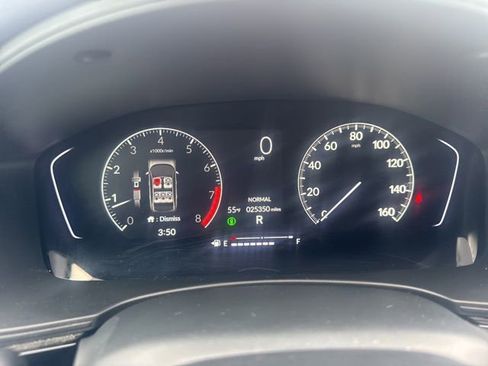 Used 2023 Honda Civic Sport image 2