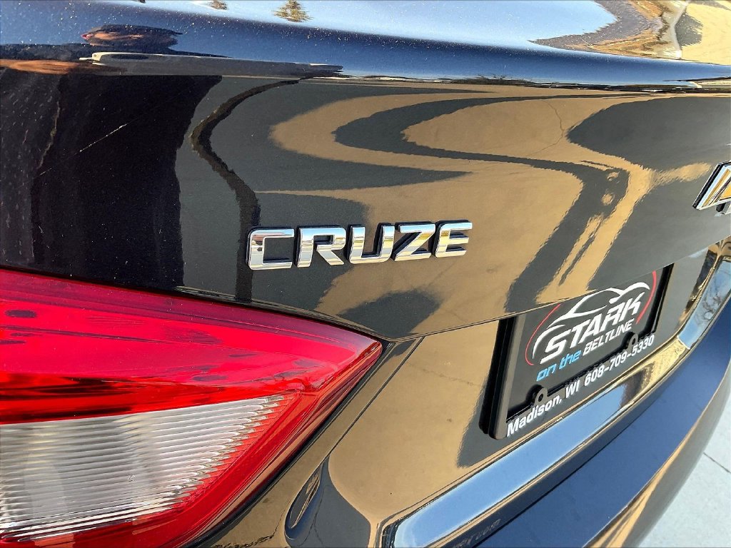 Used 2016 Chevrolet Cruze Premier FWD image 22