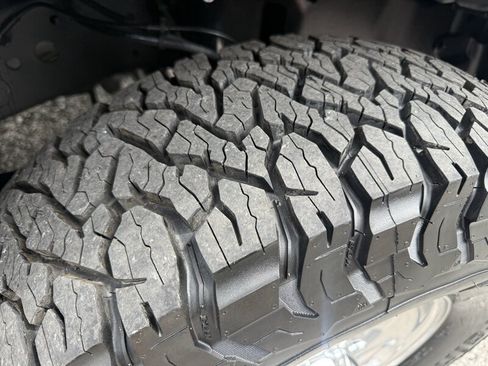 Used 2000 Ford F250 Lariat AWD/4WD image 3