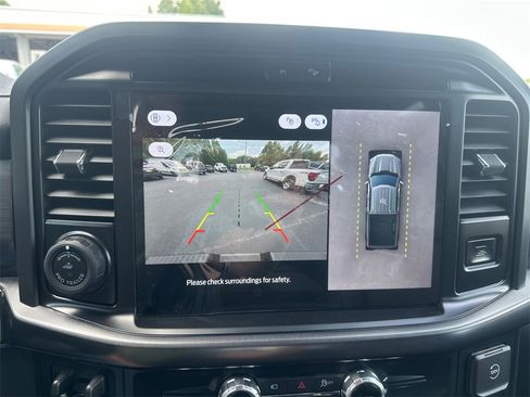 New 2025 Ford F150 Lariat w/ Equipment Group 501A Mid image 26