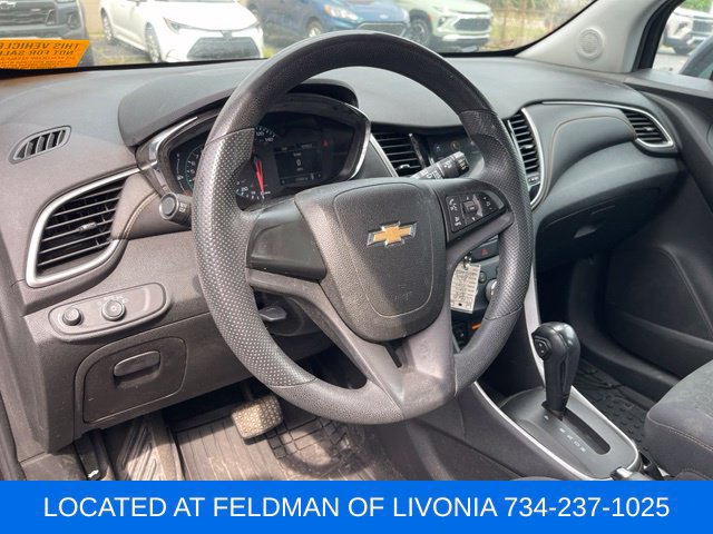 Used 2018 Chevrolet Trax LS FWD image 7