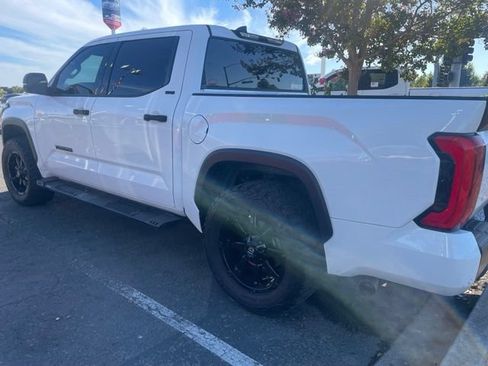 Used 2022 Toyota Tundra SR5 w/ Convenience Package RWD image 1