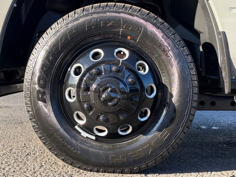 New 2027 RAM 3500 Big Horn AWD/4WD image 11