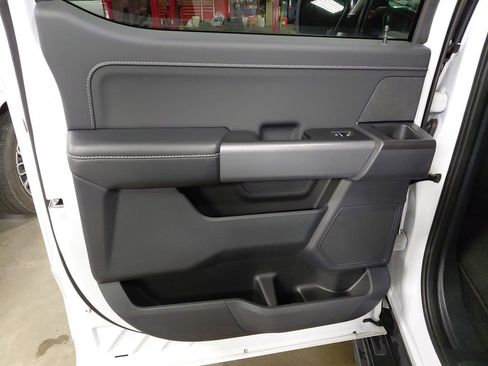 Used 2025 Ford F150 XLT w/ Equipment Group 301A Standard image 22