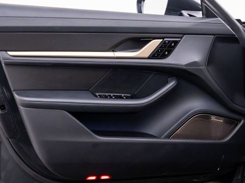 Certified 2021 Porsche Taycan Turbo S image 14