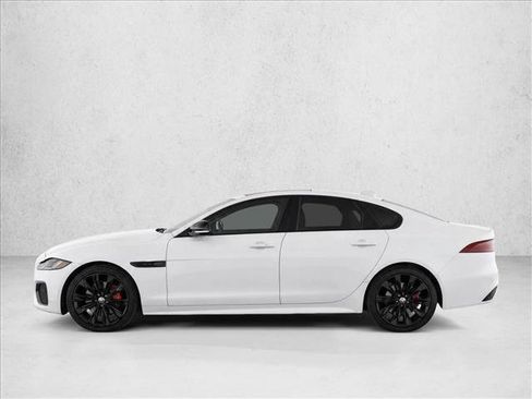 Used 2024 Jaguar XF R-Dynamic SE AWD/4WD image 4