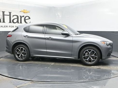 Used 2020 Alfa Romeo Stelvio Ti image 1