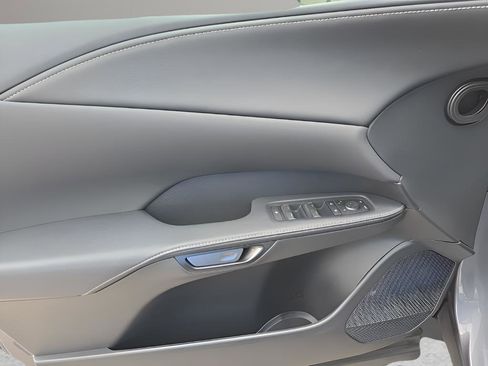 Used 2023 Lexus RX 350 Premium Plus image 9