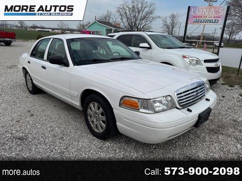 Used 2006 Ford Crown Victoria LX image 1