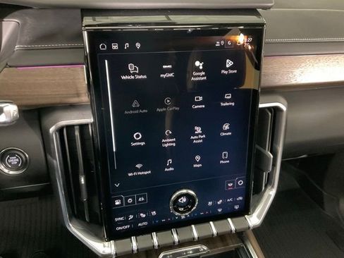 New 2026 GMC Acadia Denali Ultimate w/ LPO, Floor Liner Package image 11