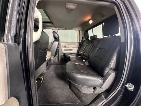 Used 2011 RAM 3500 SLT w/ Technology Group image 36