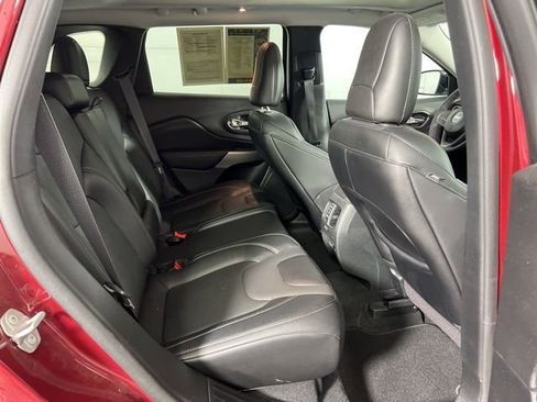 Used 2022 Jeep Cherokee Latitude Lux w/ Sun & Sound Group image 12