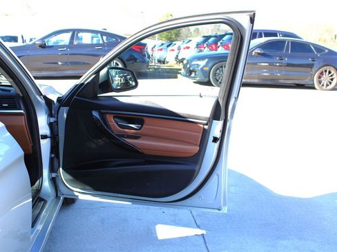 Used 2015 BMW 328d Sedan image 31