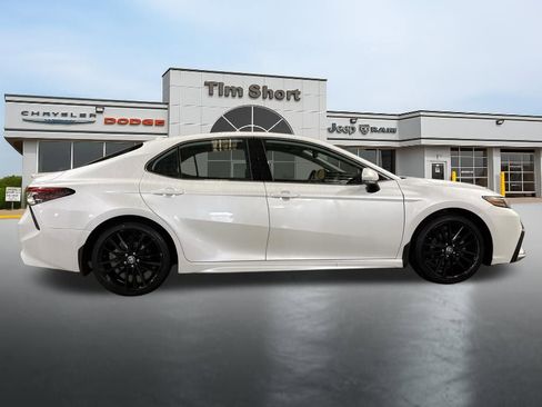 Used 2023 Toyota Camry XSE w/ Cold Weather Package image 6