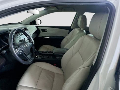 Used 2016 Toyota Avalon XLE FWD image 13