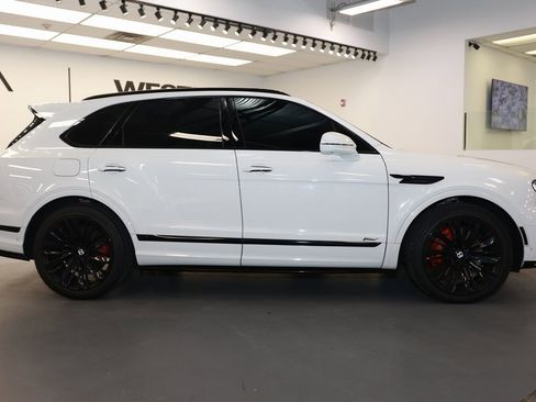 Used 2021 Bentley Bentayga Speed image 8