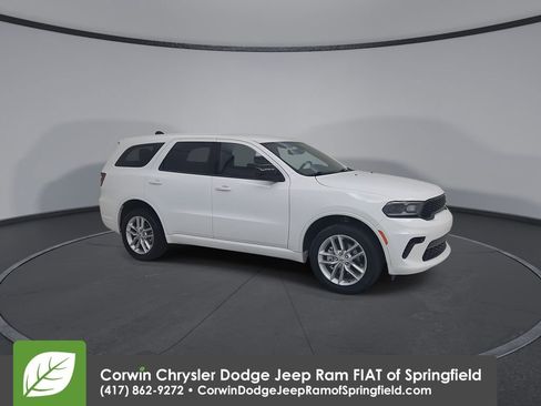 Certified 2025 Dodge Durango GT image 2