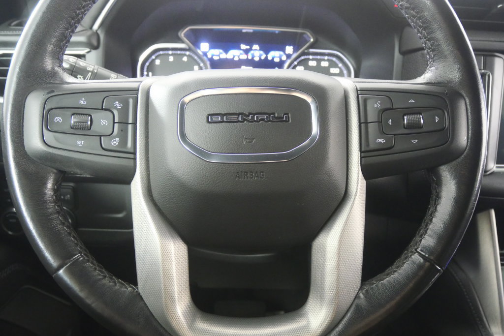 Used 2021 GMC Yukon Denali AWD/4WD image 19